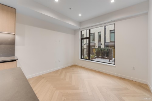 18-6788 Oak Street, Vancouver, BC 