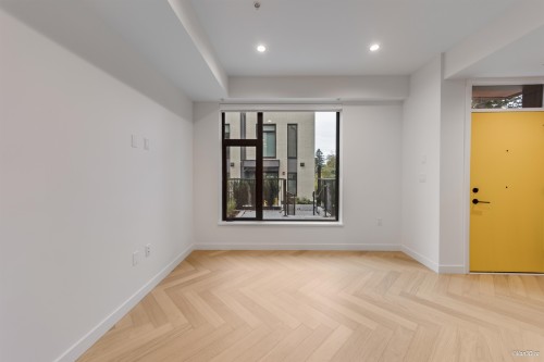 18-6788 Oak Street, Vancouver, BC 