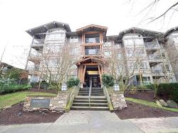 208 3132 DAYANEE SPRINGS BOULEVARD  Coquitlam, BC V3E 0B5