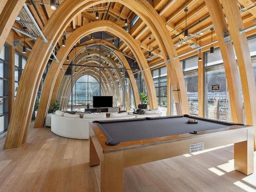 203-6693 Nelson Avenue, West Vancouver, BC 