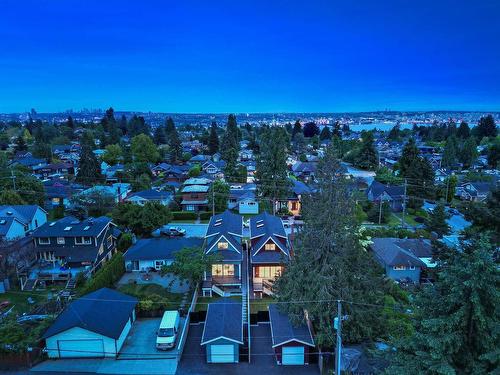 416 16Th Street E, North Vancouver, BC 