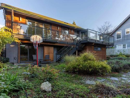 4786 Meadfeild Court, West Vancouver, BC 