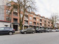 217 3456 COMMERCIAL STREET  Vancouver, BC V5N 4E9