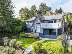 1162 SHAVINGTON STREET  North Vancouver, BC V7L 1K9