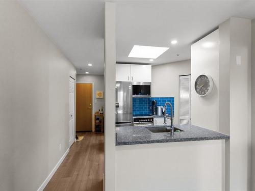 W414 488 Kingsway, Vancouver, BC 