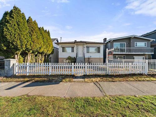 5628 Killarney Street, Vancouver, BC 