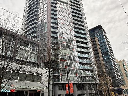 709-233 Robson Street, Vancouver, BC 