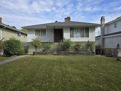 3369 Price Street  Vancouver, BC V5R 5P8