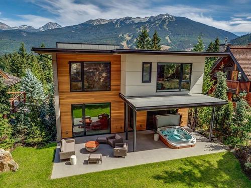 3418 Blueberry Drive, Whistler, BC 