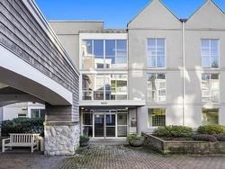 312 8450 JELLICOE STREET  Vancouver, BC V5S 4S9