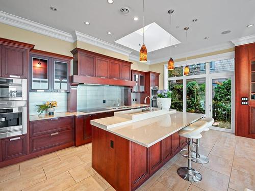 2409 Halston Court, West Vancouver, BC 