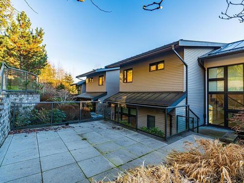 2825 Chippendale Road, West Vancouver, BC 