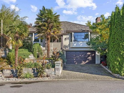 4780 Headland Court, West Vancouver, BC 