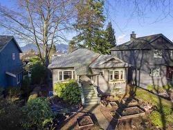 4247 W 13TH AVENUE  Vancouver, BC V6R 2T7