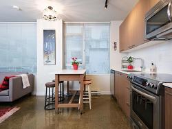 207-221 Union Street  Vancouver, BC V6A 0B4