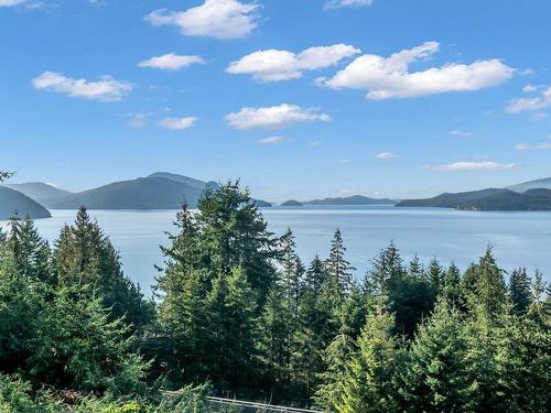 432 Crosscreek Road, Lions Bay, BC 