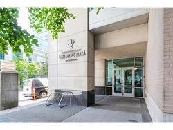 2501 438 SEYMOUR STREET  Vancouver, BC V6B 6H4