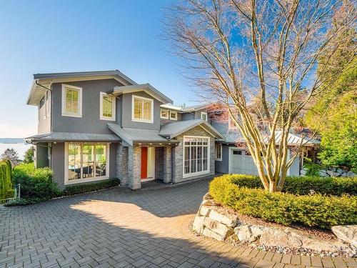 3326 Westmount Road, West Vancouver, BC 