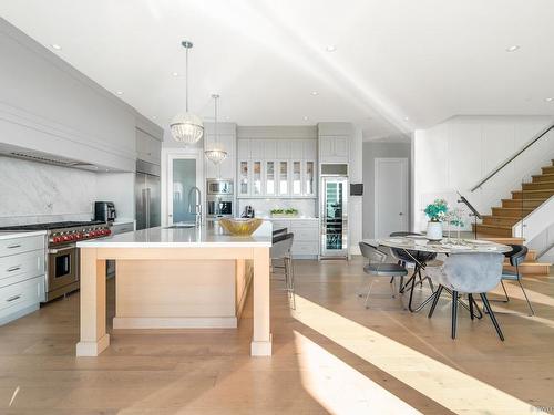 3326 Westmount Road, West Vancouver, BC 