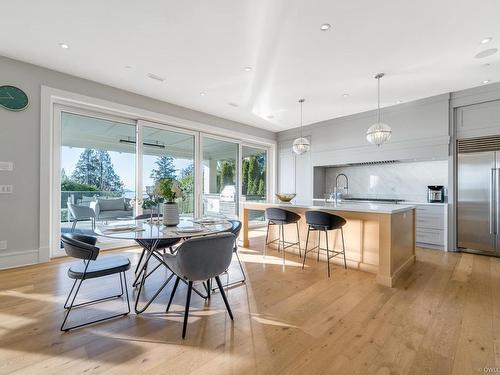 3326 Westmount Road, West Vancouver, BC 