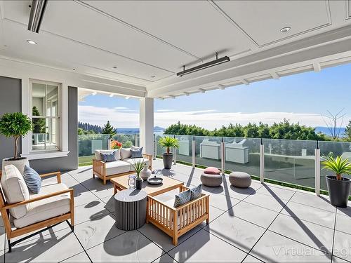 3326 Westmount Road, West Vancouver, BC 