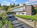 4045 Bayridge Avenue, West Vancouver, BC 