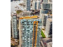 1605 33 SMITHE STREET  Vancouver, BC V6B 0B5