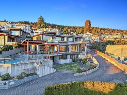 1355 Whitby Road, West Vancouver, BC 