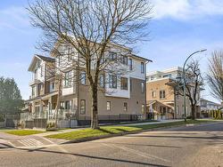 6815 OAK STREET  Vancouver, BC V6P 1H5