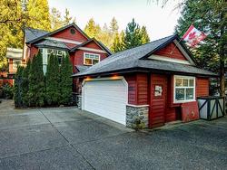 1918 PETERS ROAD  North Vancouver, BC V7J 1Y9