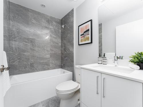 18-4337 Boundary Road, Richmond, BC 