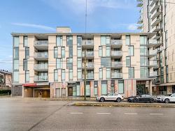 309 8138 FRASER STREET  Vancouver, BC V5X 0J8