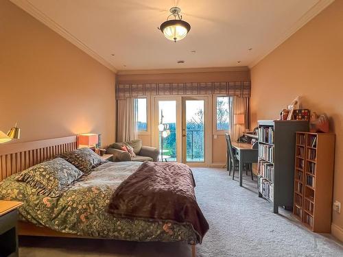 2388 Marine Drive Sw, Vancouver, BC 