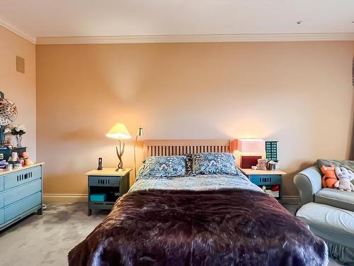 2388 Marine Drive Sw, Vancouver, BC 