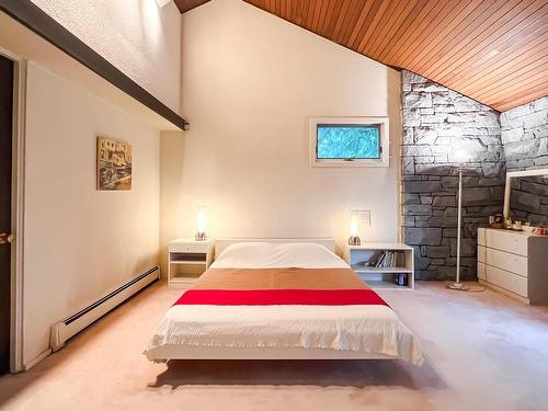 2388 Marine Drive Sw, Vancouver, BC 