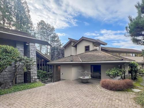 2388 Marine Drive Sw, Vancouver, BC 