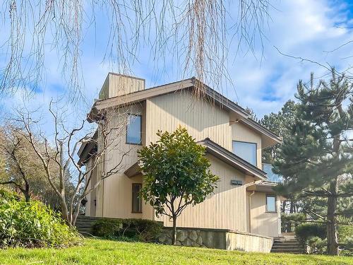 2388 Marine Drive Sw, Vancouver, BC 