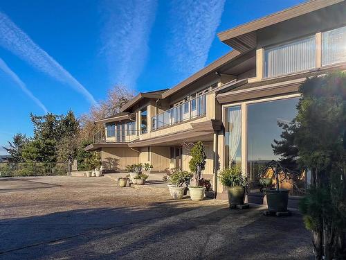 2388 Marine Drive Sw, Vancouver, BC 