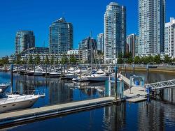 305 1201 MARINASIDE CRESCENT  Vancouver, BC V6Z 2V2