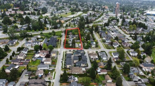 706 Gauthier Avenue, Coquitlam, BC 