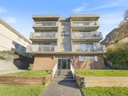 102-264 2nd Street W North Vancouver, BC V7M 1C8