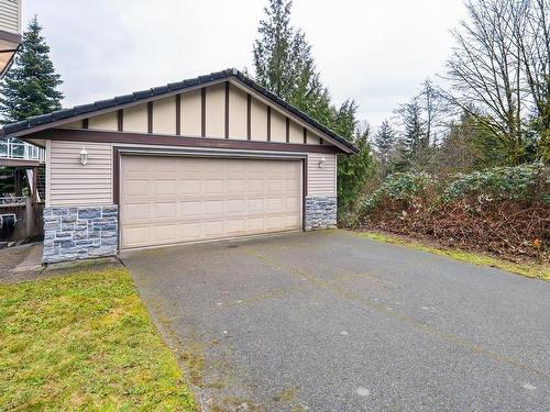 2636 Delahaye Drive, Coquitlam, BC 