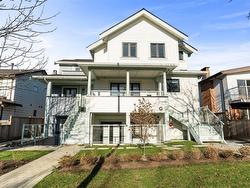 2227 W 16TH AVENUE  Vancouver, BC V6K 3B4