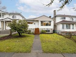 6716 Ross Street  Vancouver, BC V5X 4B3