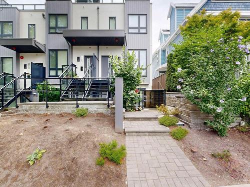 2731 Duke Street, Vancouver, BC 