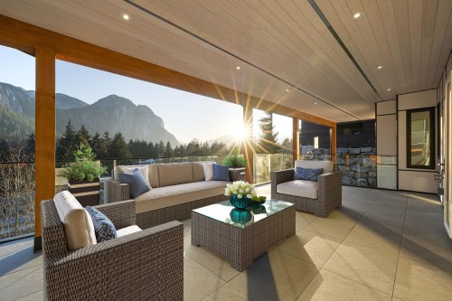 2216 Windsail Place  Squamish, BC V8B 0T6