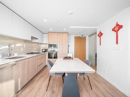 1202-8111 Park Road, Richmond, BC 