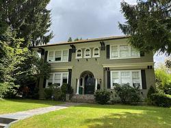 1564 26th Avenue W Vancouver, BC V6J 2W9