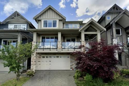 3501 Sheffield Avenue, Coquitlam, BC 