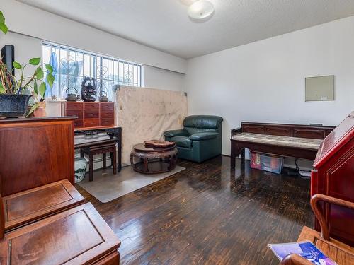 1342 10Th Avenue E, Vancouver, BC 